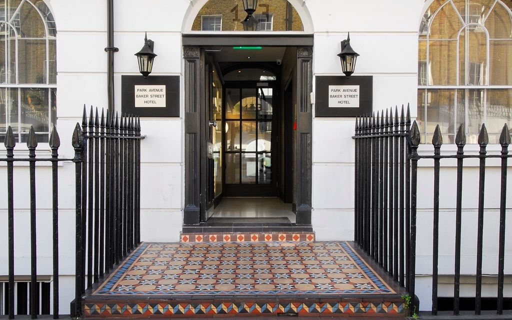 Astors Belgravia Bed & Breakfast Лондон Екстериор снимка
