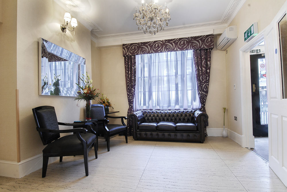 Astors Belgravia Bed & Breakfast Лондон Екстериор снимка